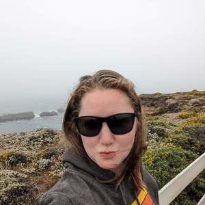 Meet your Posher, Julia